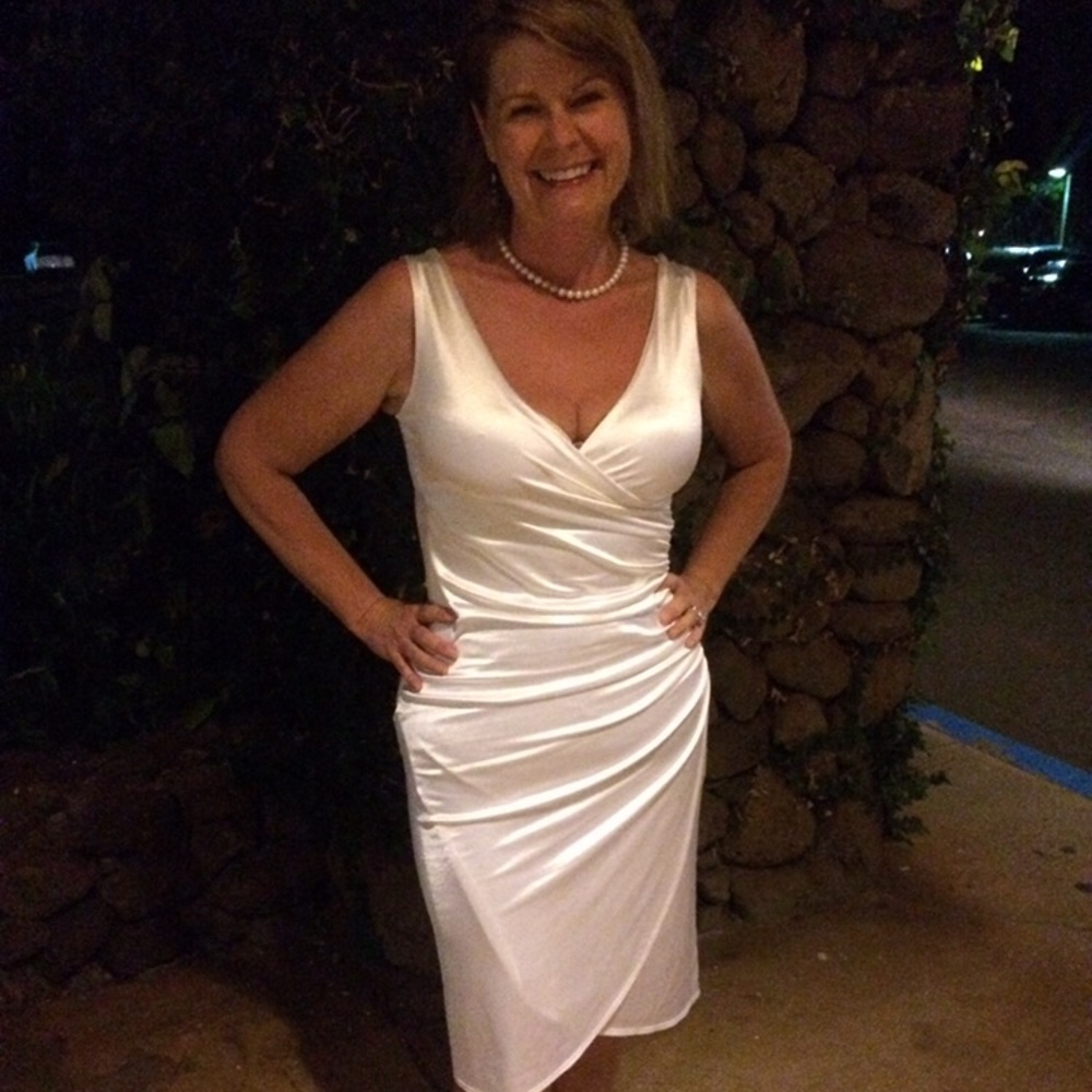 Meet your Posh Ambassador - Denise (✌️❤️🌺)